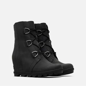 Sorel Joan of Arctic Wedge Bootie - Size 8